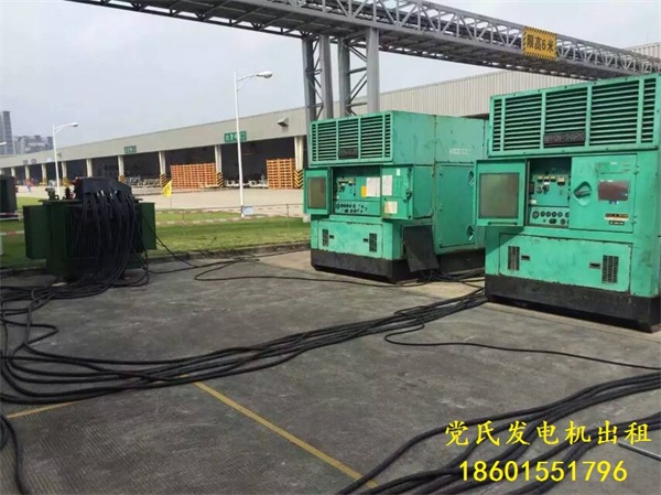 紹興上虞發(fā)電機(jī)租賃出租工廠租用多臺大功率靜音發(fā)電機(jī)組并機(jī)使用發(fā)電